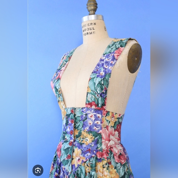 Pink and Blue Plunge Neck Sleeveless Sundress - Picture 2 of 6